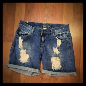 Red Rivet jean burmuda shorts